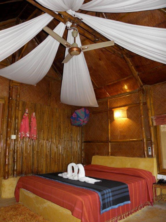 Octave Rococco Morjim Hotel Pernem Bagian luar foto